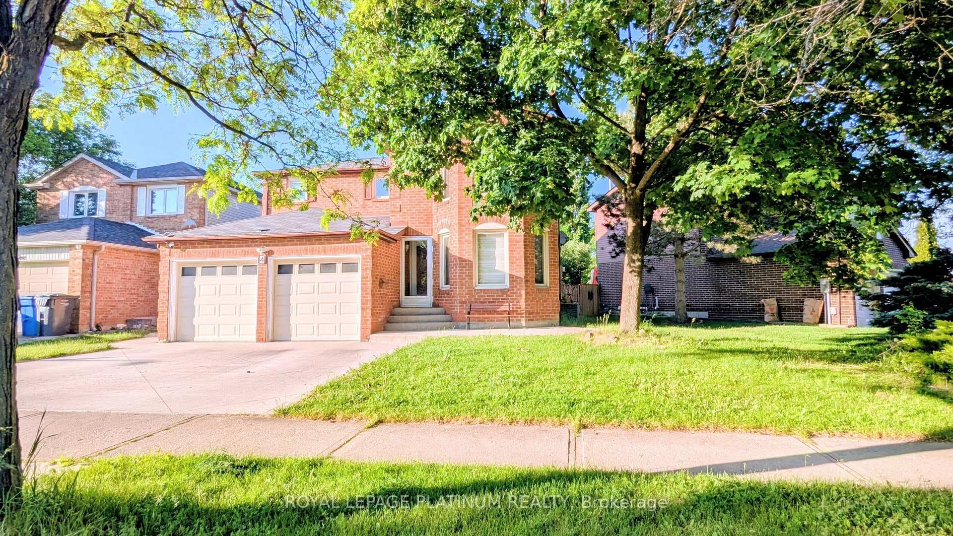 4 Gervais Drive, Brampton, ON L6Y 2Z2 - Photo 1