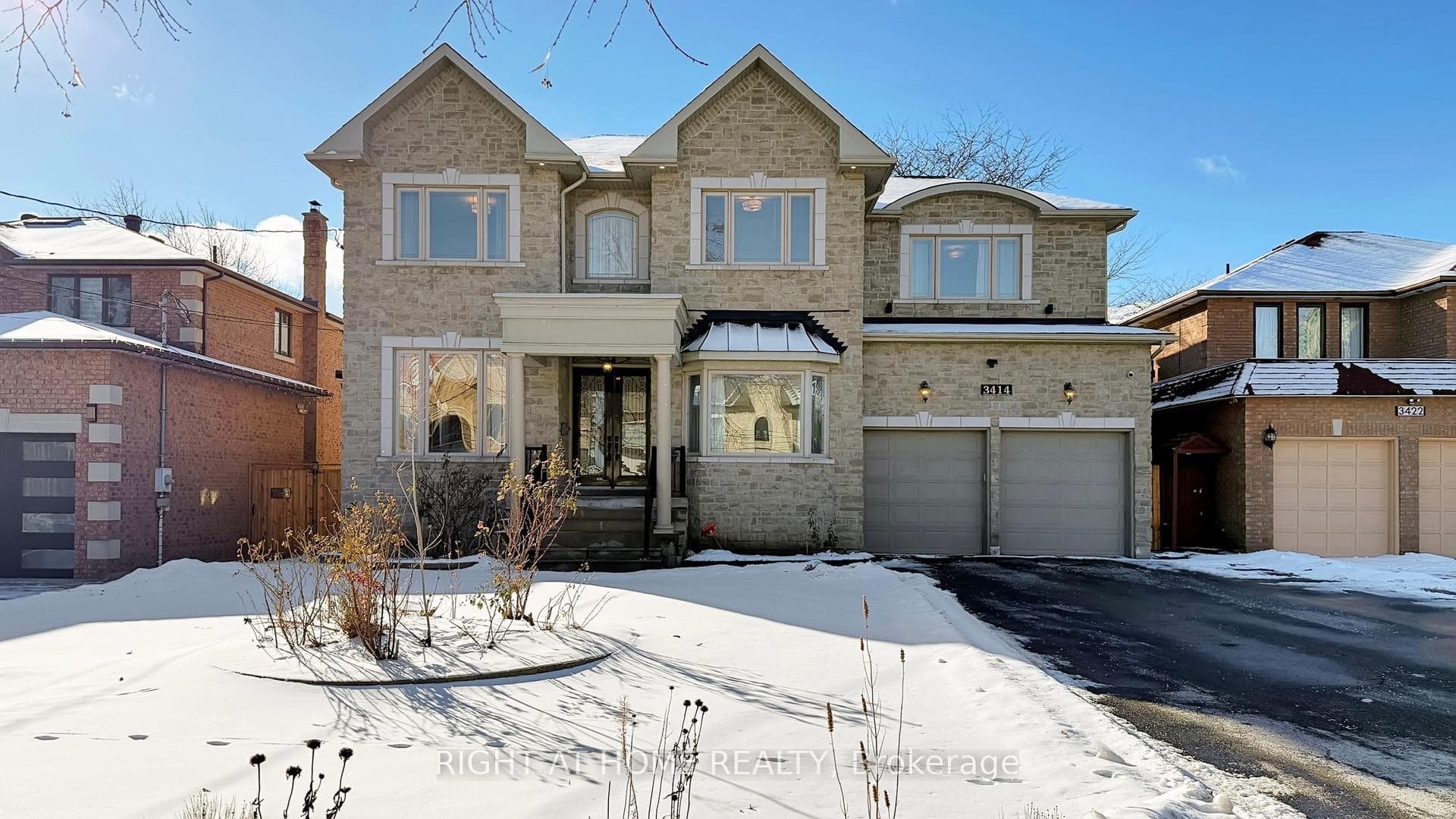 3414 Joan Drive, Mississauga, ON L5B 1T5 - Photo 1