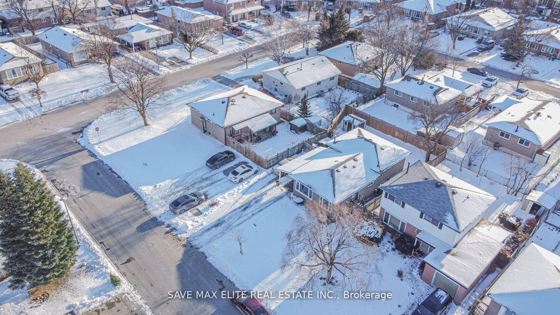 3 Northwood Drive, Brampton, ON L6X 2L3 - Photo 1