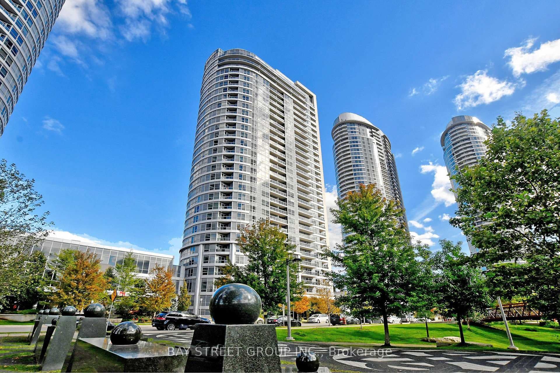 151 Village Green Square Unit Ph3, Agincourt / Milliken, ON M1S 0K5 - Photo 1