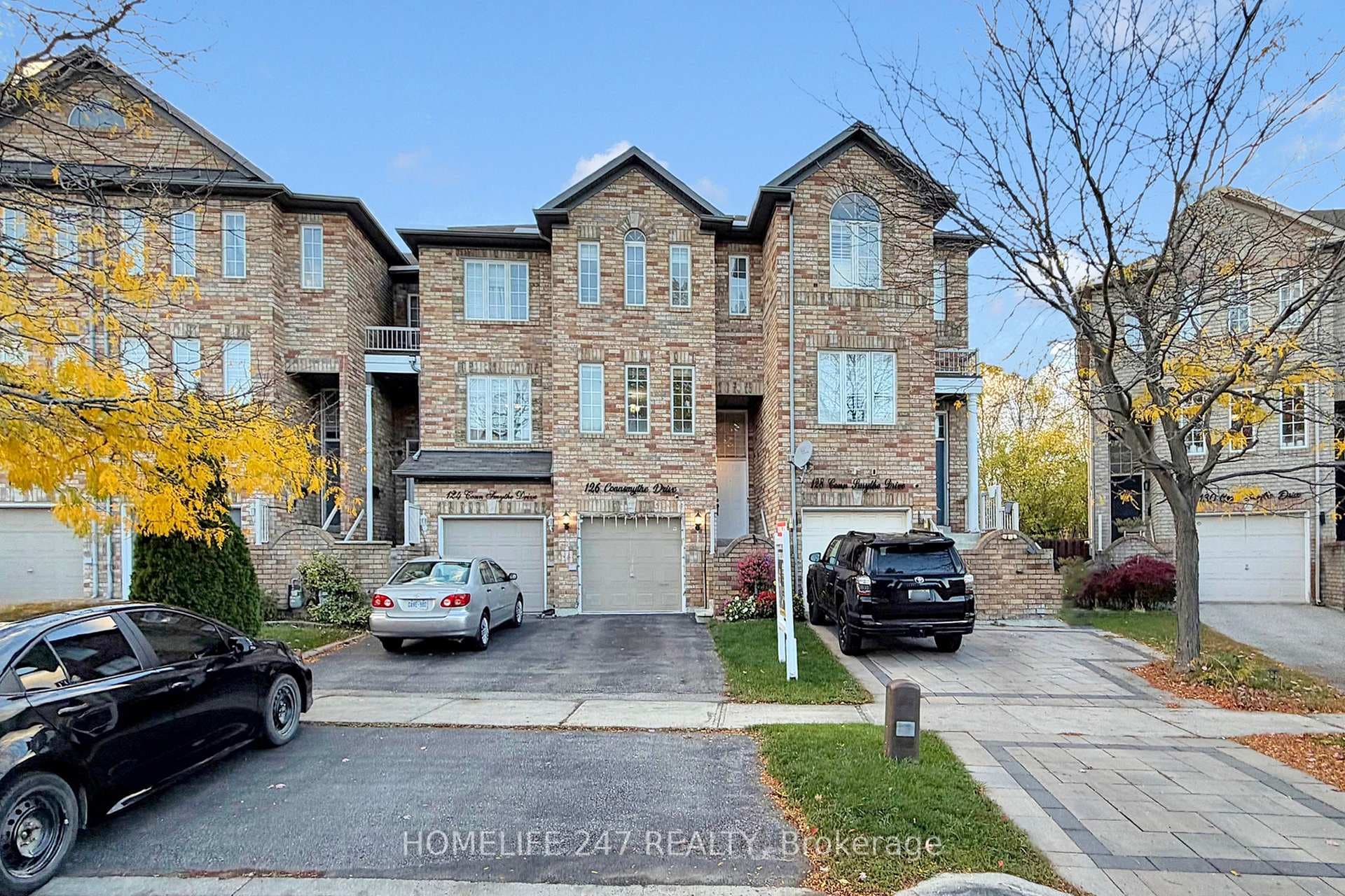 126 Conn Smythe Drive, Scarborough Town Centre, ON M1J 3P5 - Photo 1