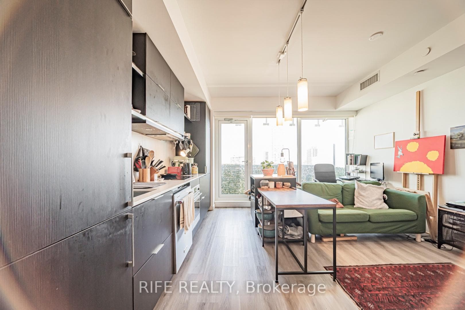 197 Yonge Street Unit 2204, Regent Park / Cabbagetown / St. James Town, ON M5B 0C1 - Photo 1