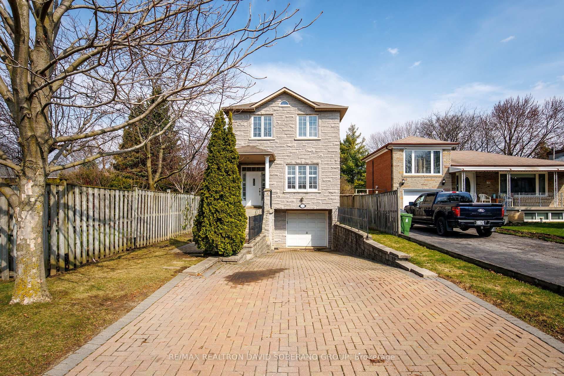 168 Clanton Park Road, Toronto C06