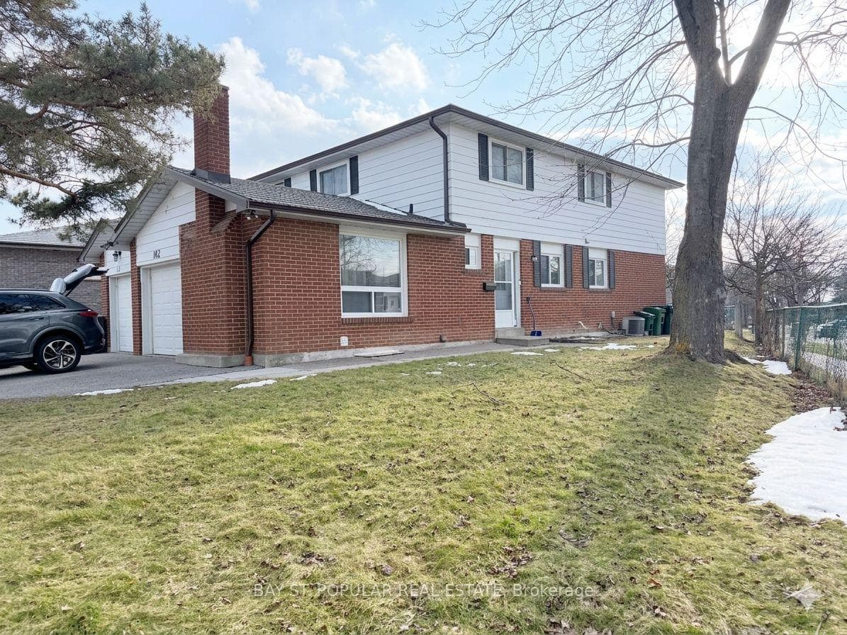 162 Shawnee Circle, Hillcrest Village / Bayview Village, ON M2H 2Y2 - Photo 1