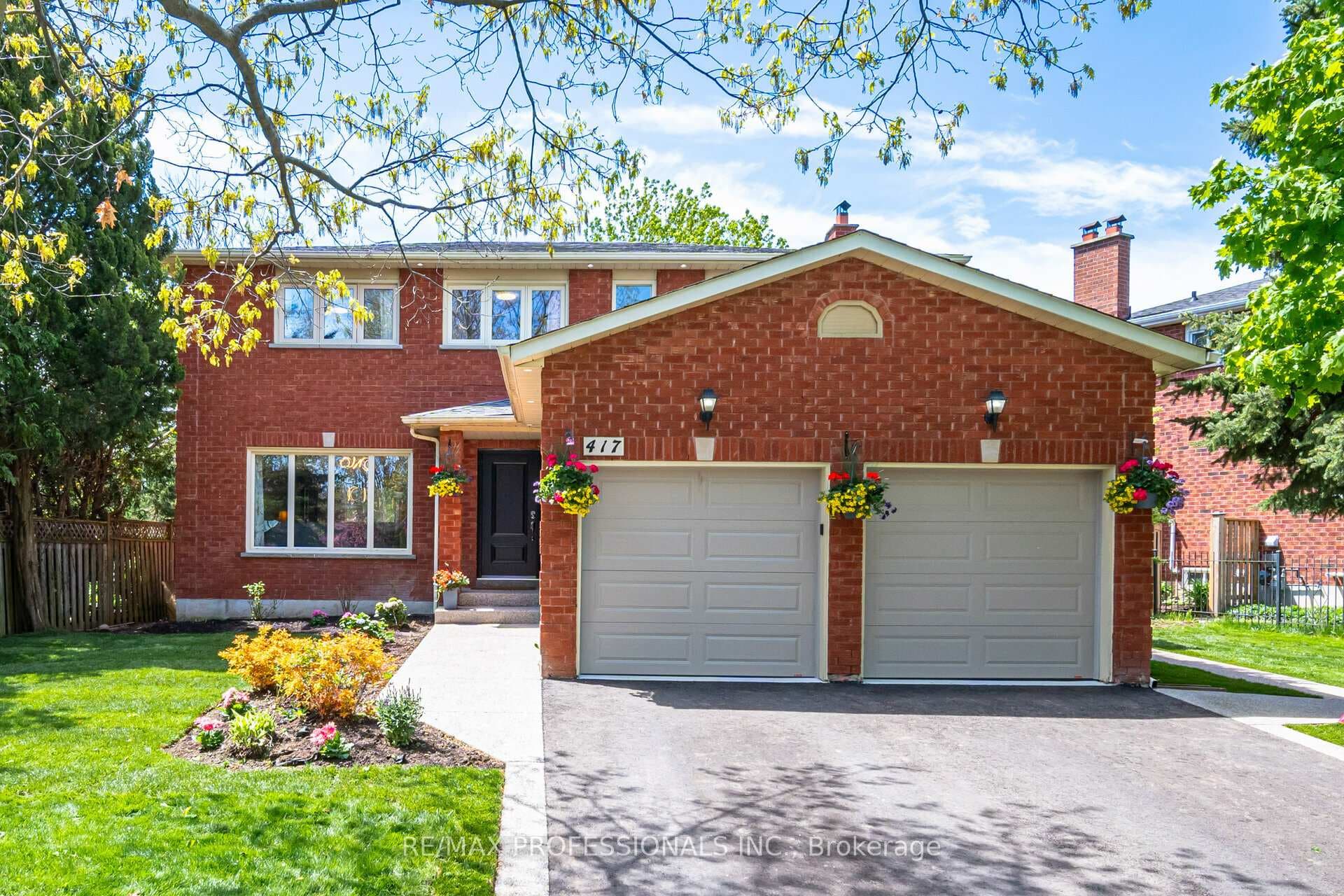 417 Callaghan Crescent, Oakville, ON L6H 5H3 - Photo 1