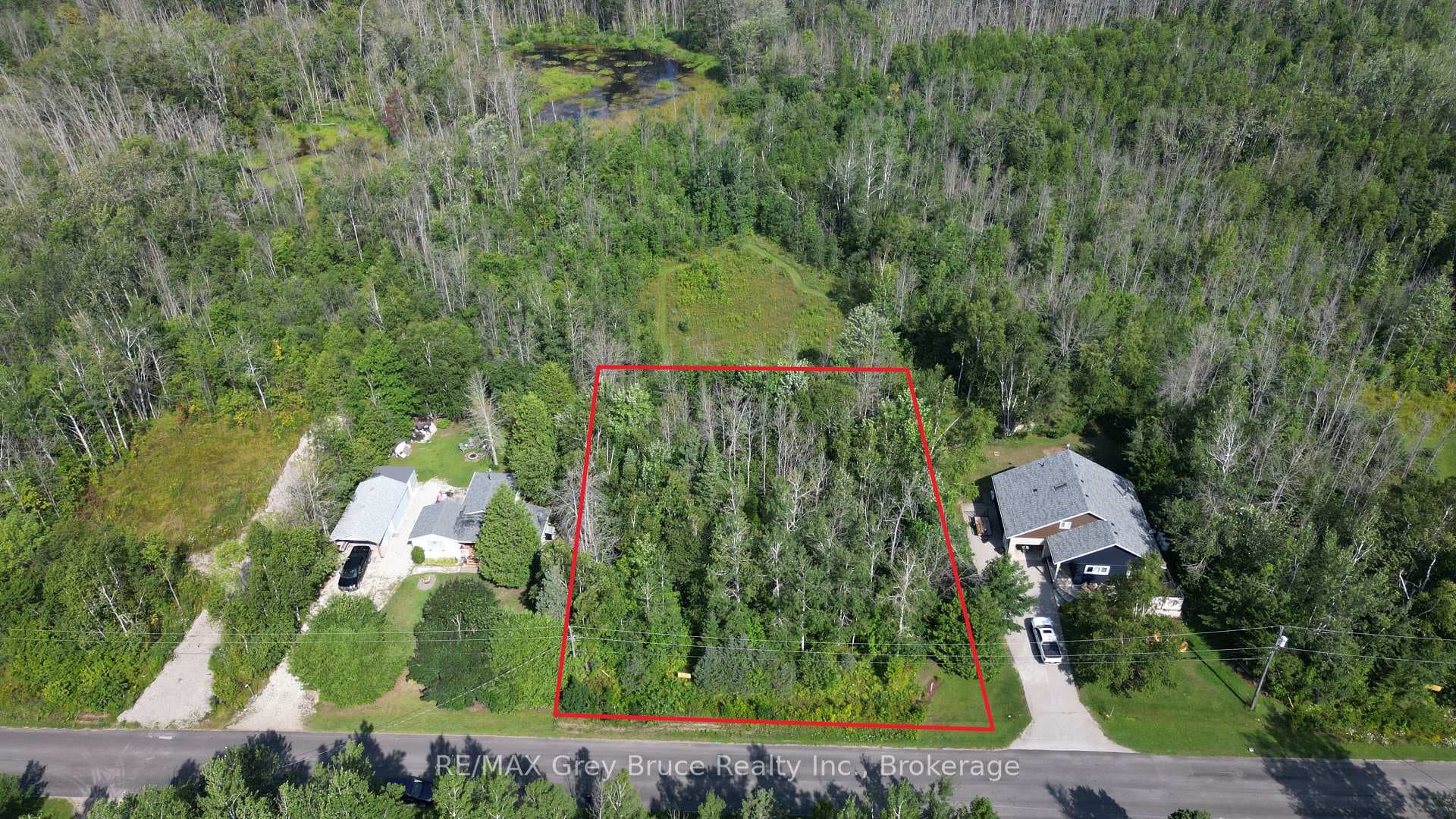 127 Maple Drive, Northern Bruce Peninsula, ON N0H 1Z0 - Photo 1
