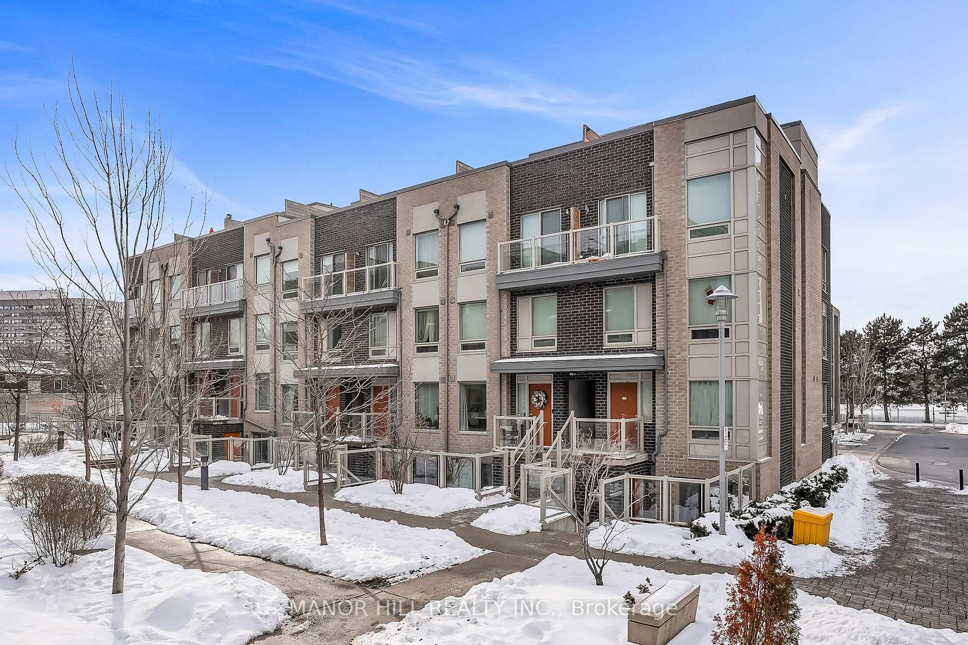 7 Applewood Lane Unit 228, Etobicoke (Islington / Rexdale), ON M9C 0C1 - Photo 1