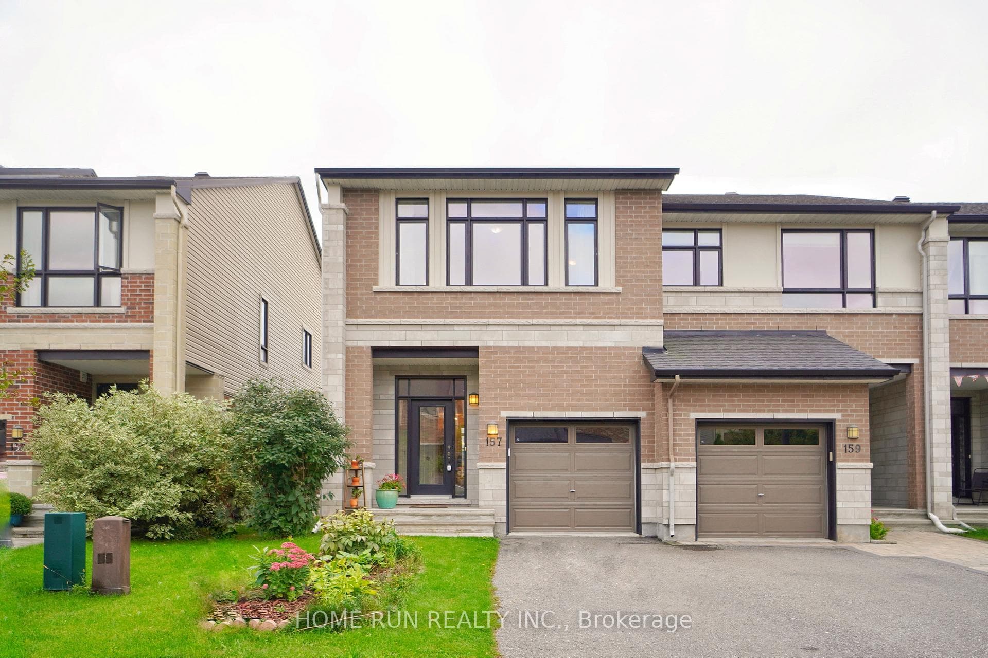 157 MATTINGLY Way, Blossom Park - Airport and Area