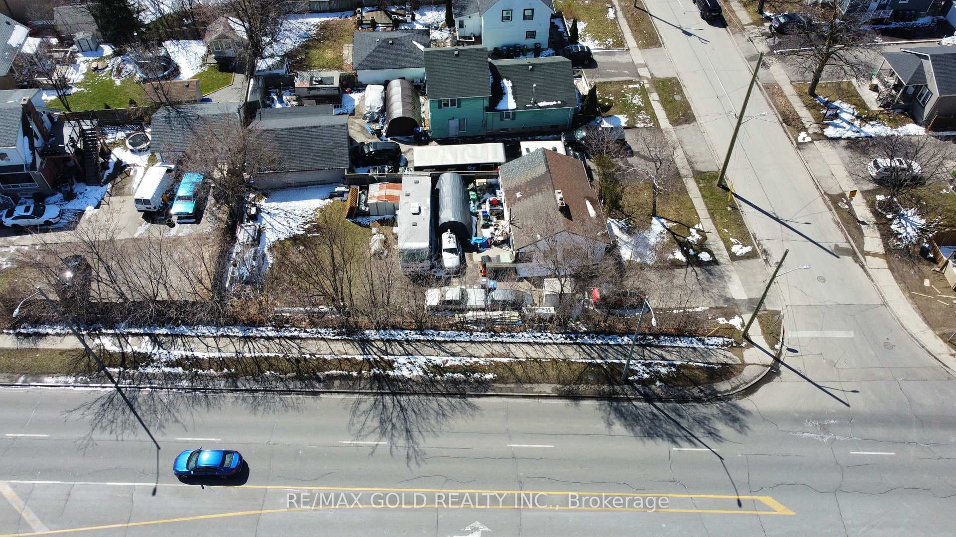 103 Woodward Avenue, Brampton, ON L6V 1K5 - Photo 1