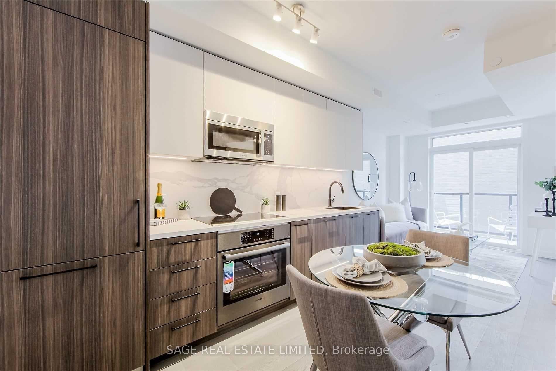 51 Winlock Park Unit 22, Willowdale / Newtonbrook, ON M2M 0B8 - Photo 1