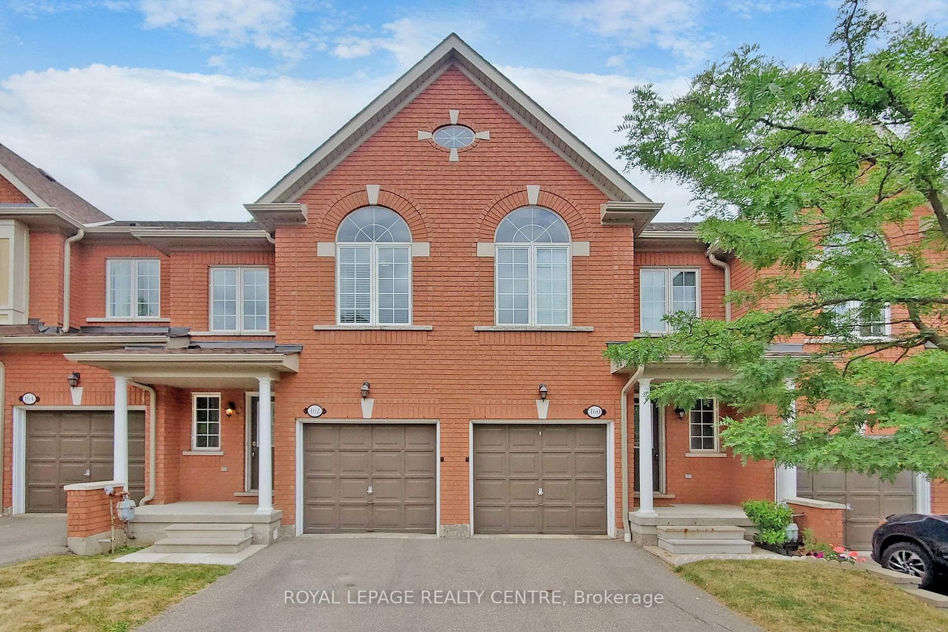 7360 Zinnia Place Unit 162, Mississauga, ON L5W 2A1 - Photo 1