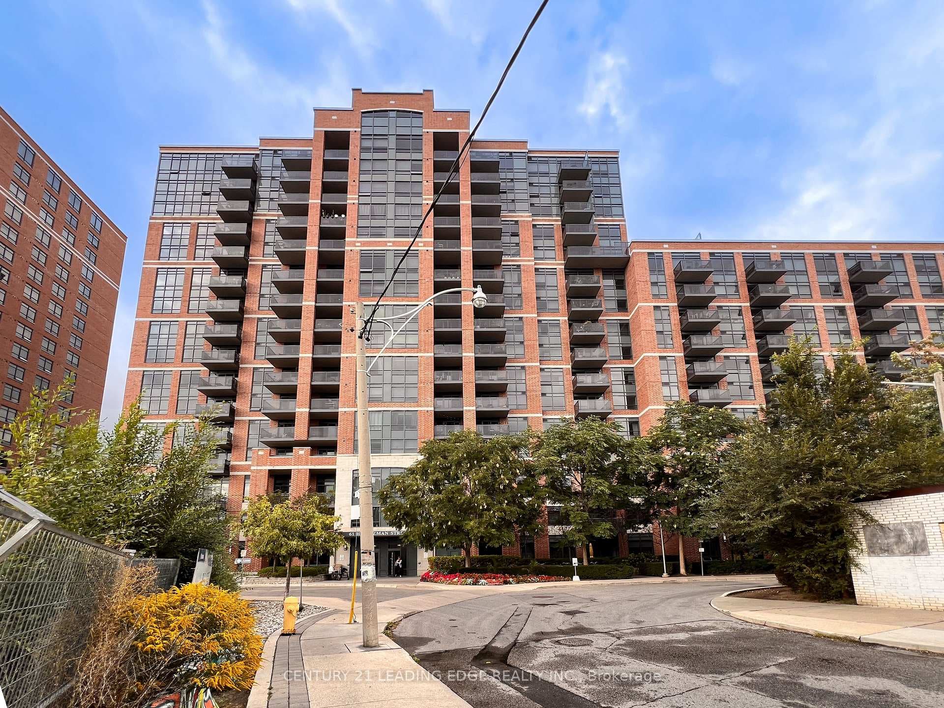 61 Heintzman Street Unit 621, Bloor West Village / Swansea, ON M6P 5A2 - Photo 1