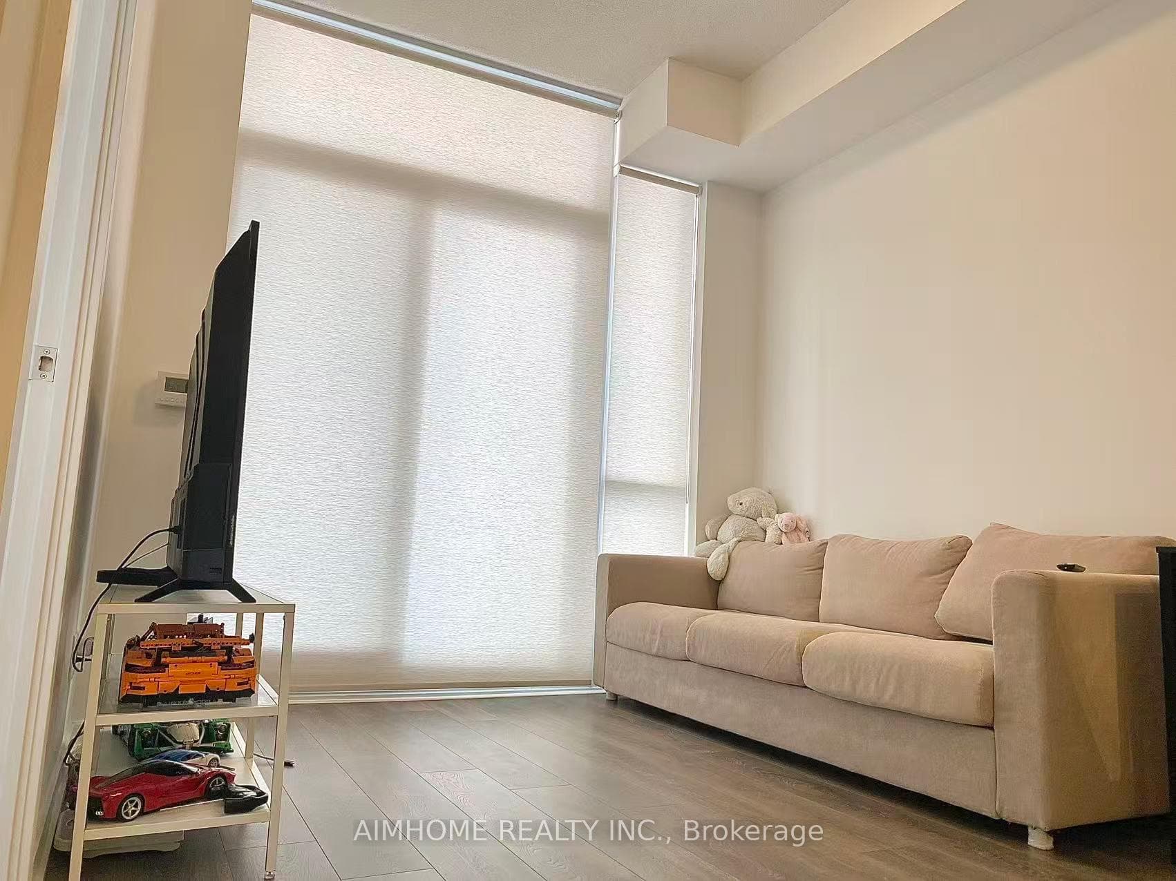 36 Forest Manor Road Unit 219, Hillcrest Village / Bayview Village, ON M2J 1M1 - Photo 1