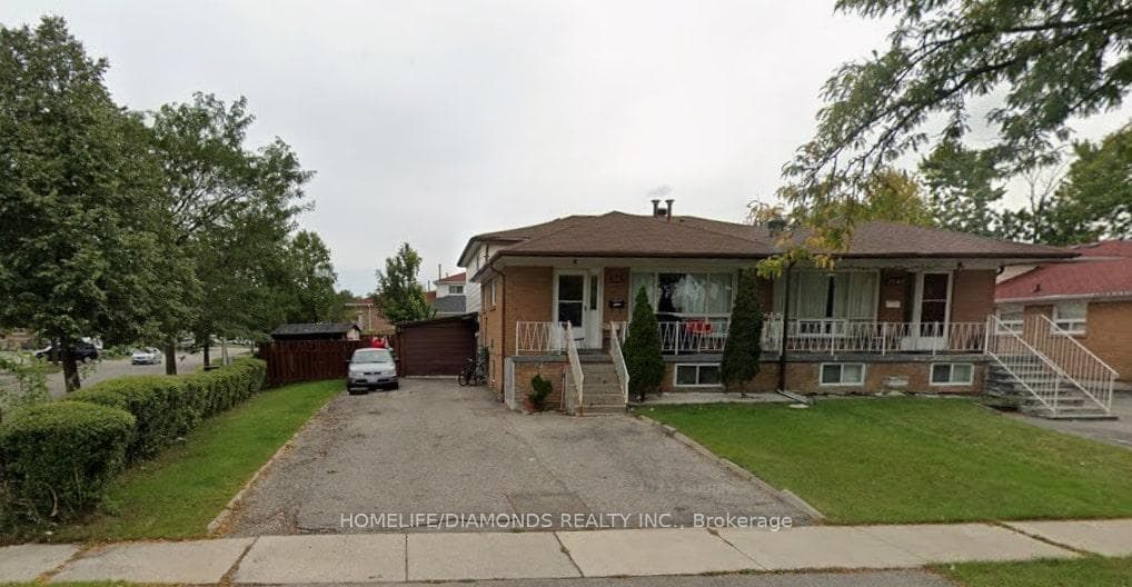3142 PURNELL Court Unit MAIN, Mississauga, ON L4T 2J6 - Photo 1
