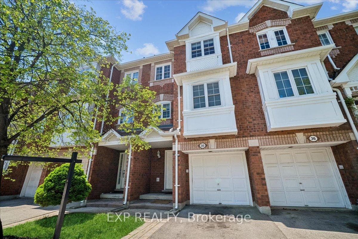 6060 Snowy Owl Crescent Unit 35, Mississauga, ON L5N 7K3 - Photo 1