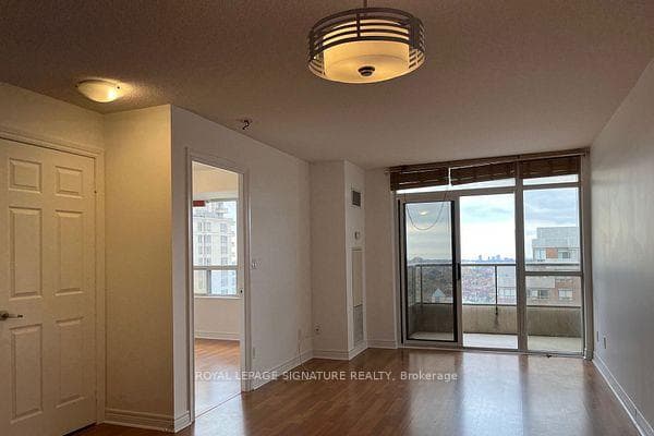 310 Burnhamthorpe Road Unit 2307, Mississauga, ON L5B 3Y5 - Photo 1