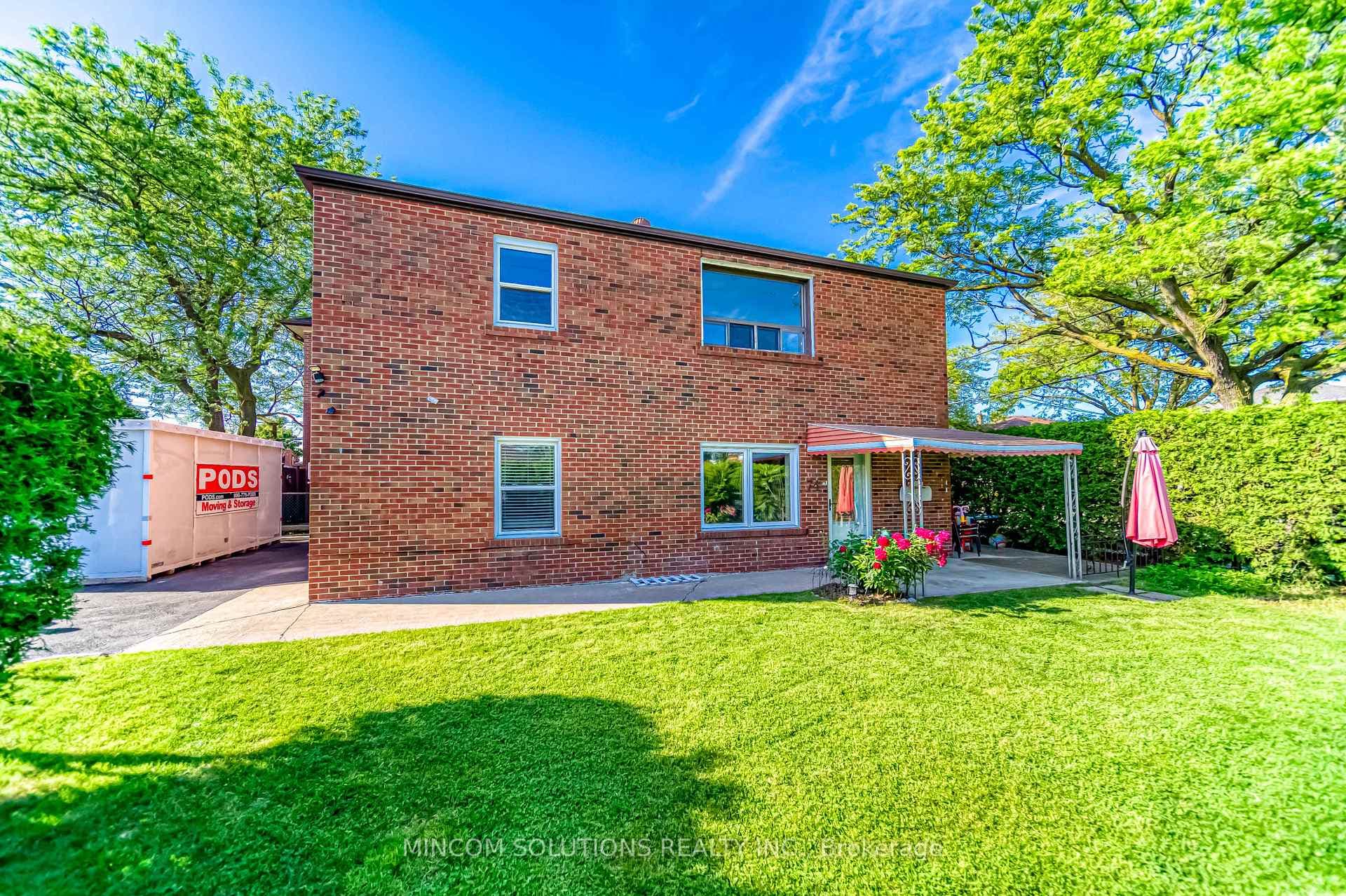 74 Gilley Road, Downsview / Black Creek, ON M3K 1L7 - Photo 1