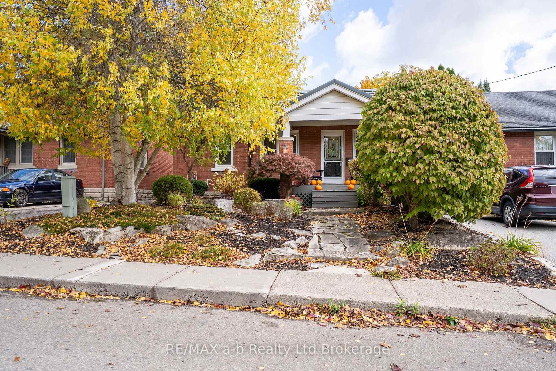 258 Graham Street, Woodstock, ON N4S 6K7 - Photo 1