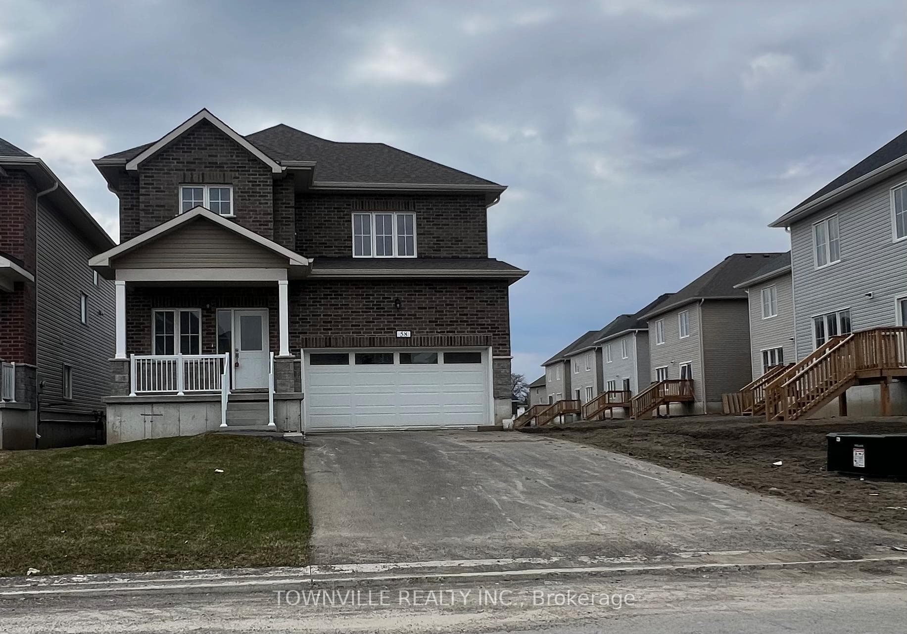 58 Bradden Crescent, Belleville