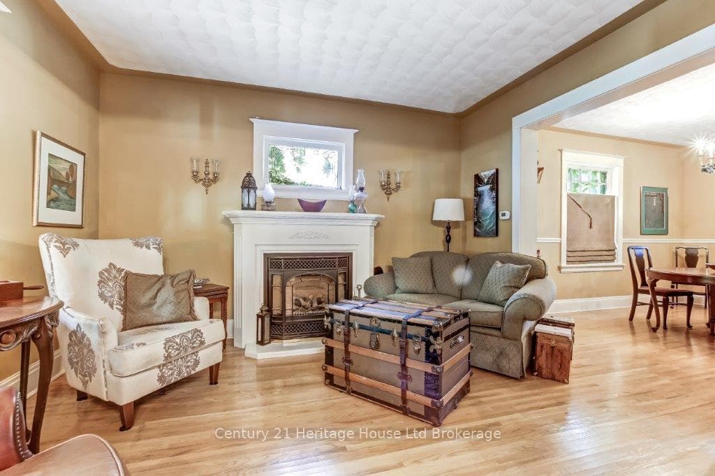 230 Graham Street, Woodstock, ON N4S 6K7 - Photo 1