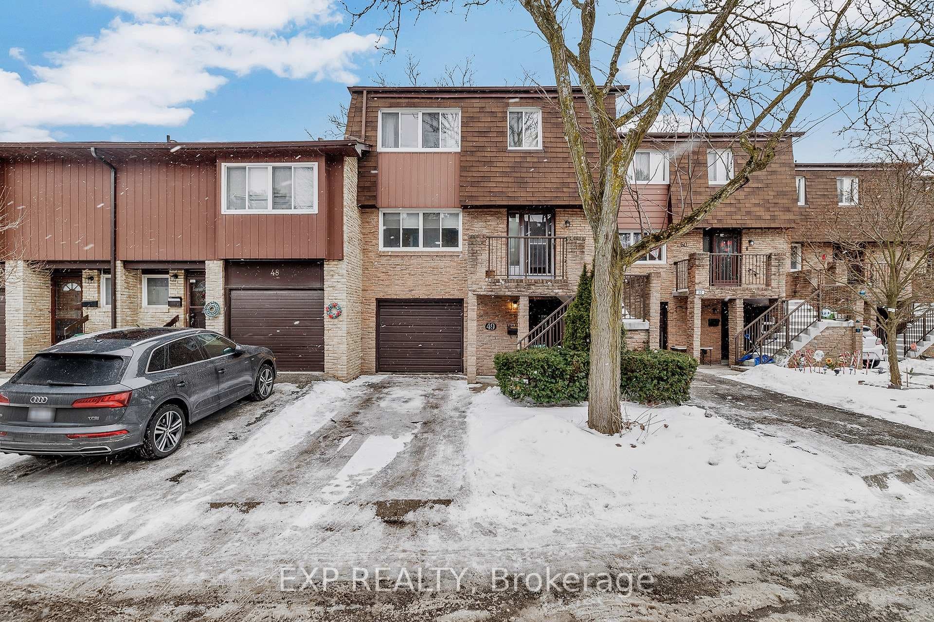 7030 Copenhagen Road Unit 49, Mississauga, ON L5N 2P3 - Photo 1