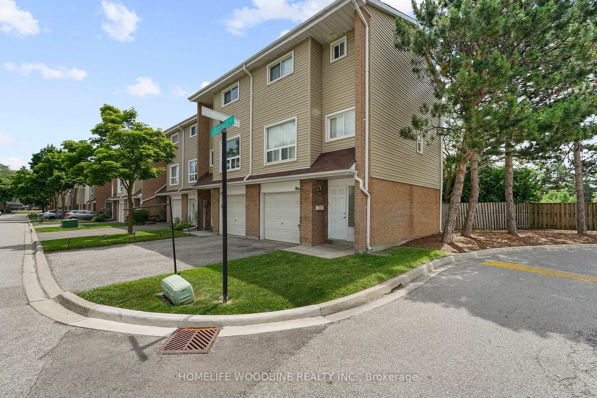 138 Ellerslie Road Unit 138, Brampton
