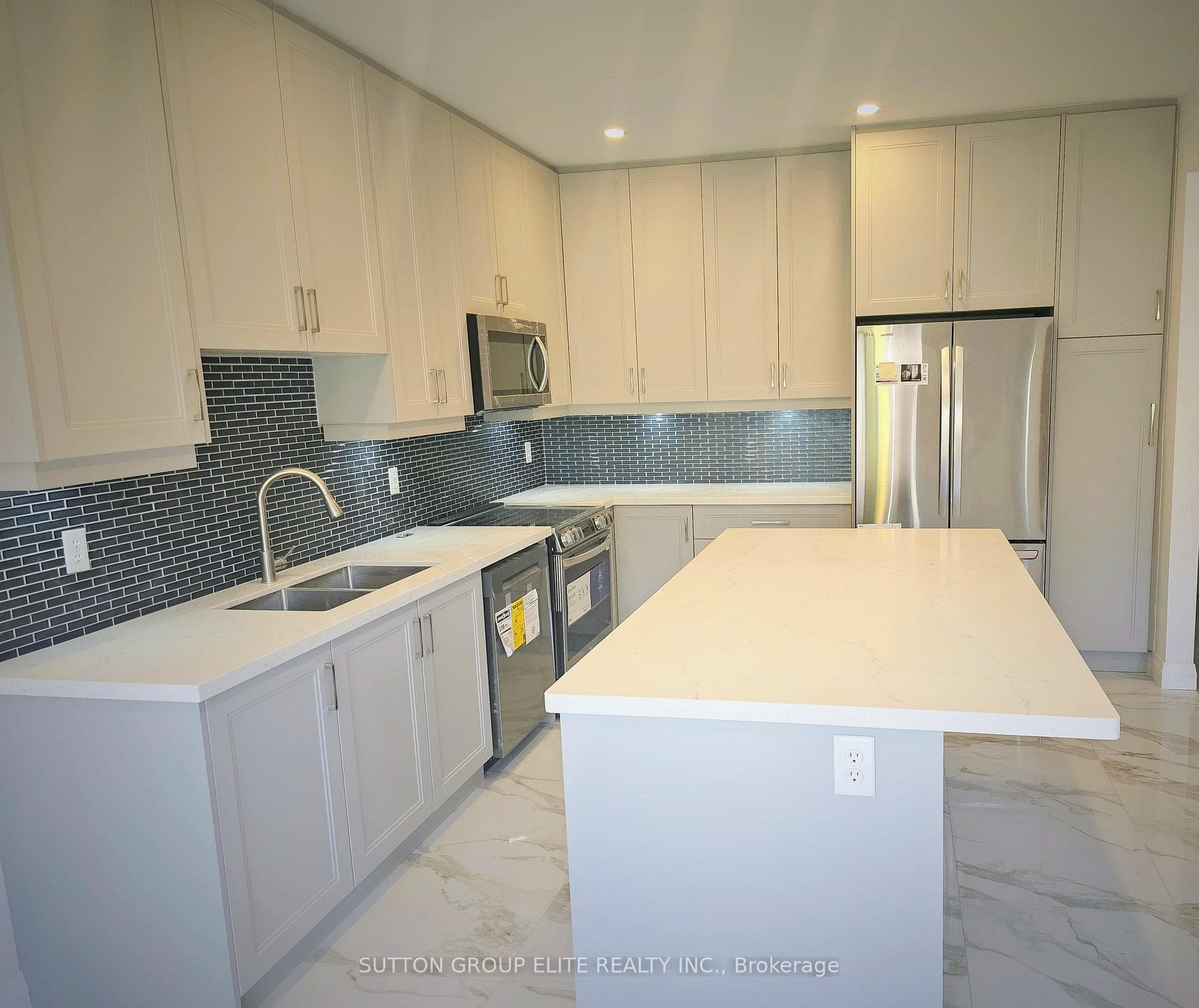 34 Trelawny Road, Markham