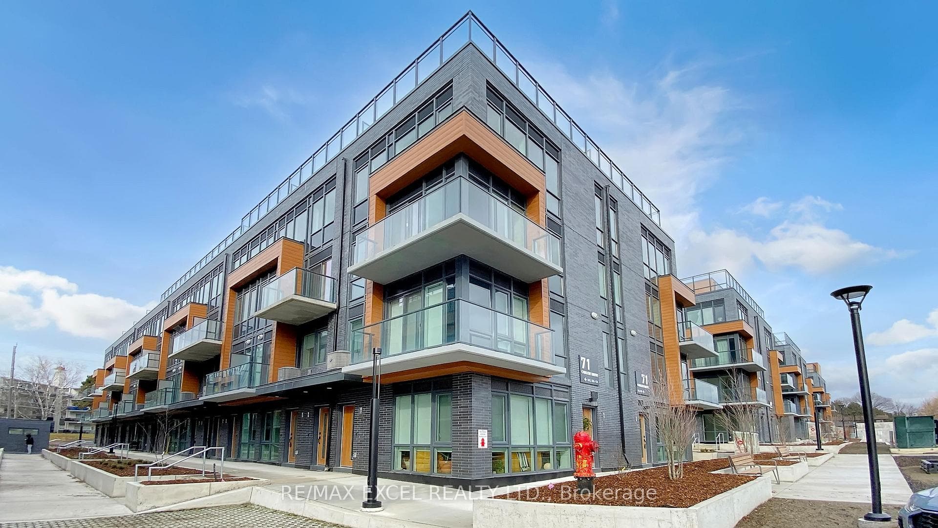 75 Curlew Drive Unit 5, Toronto C13