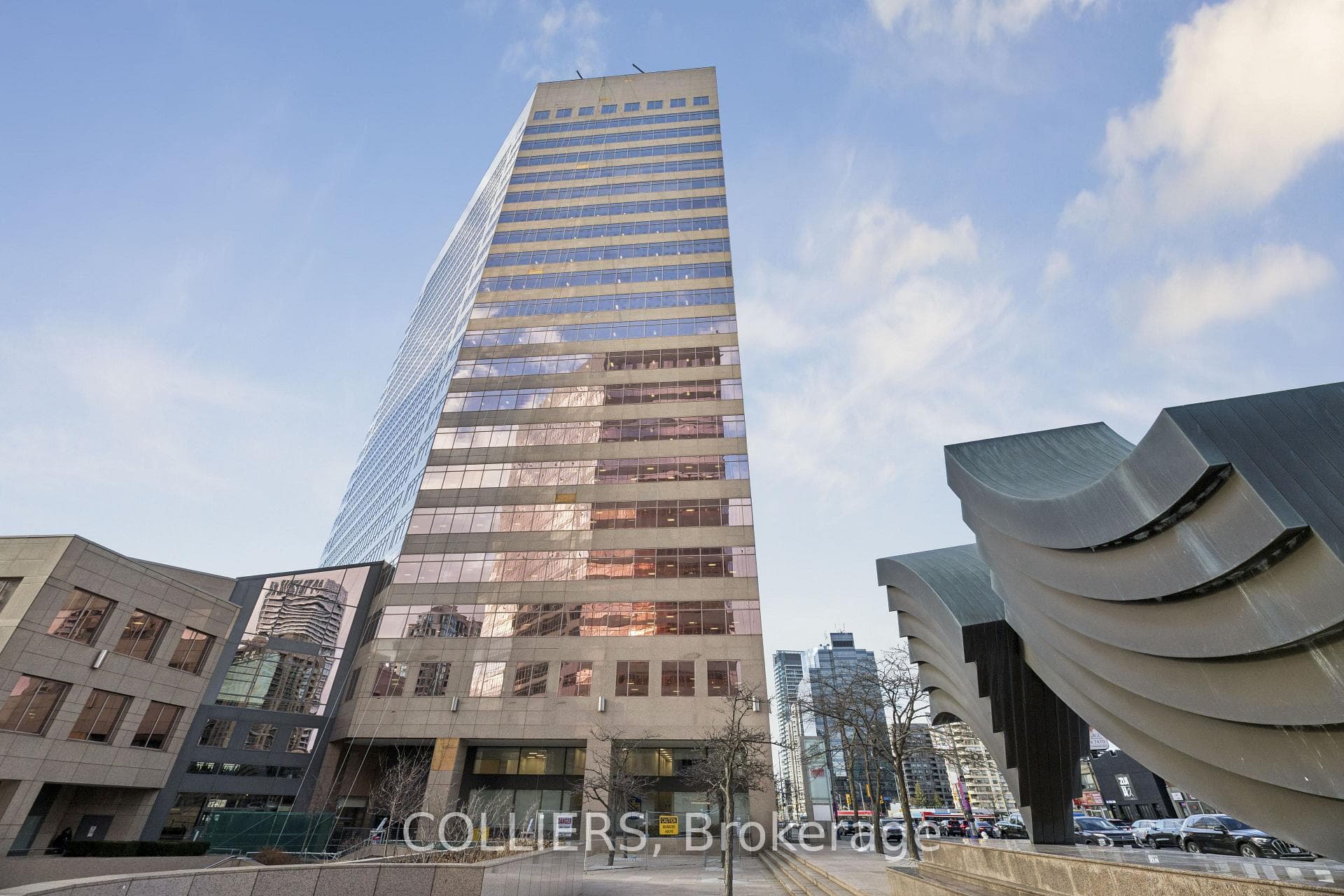 5650 Yonge Street Unit 206, Thornhill / Willowdale, ON M2M 4H5 - Photo 1