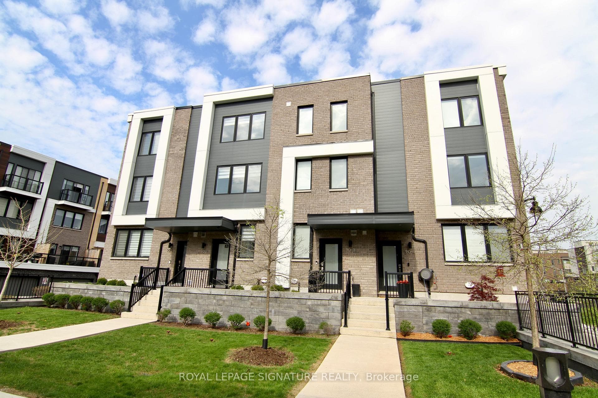 90 Stanley Greene Boulevard Unit 2, Downsview / Black Creek, ON M3K 0C8 - Photo 1