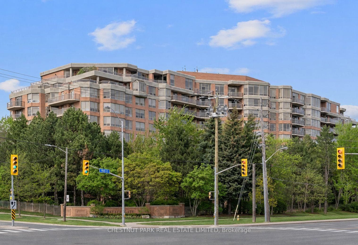 3181 Bayview Avenue Unit 709, Hillcrest Village / Bayview Village, ON M2K 2Y2 - Photo 1
