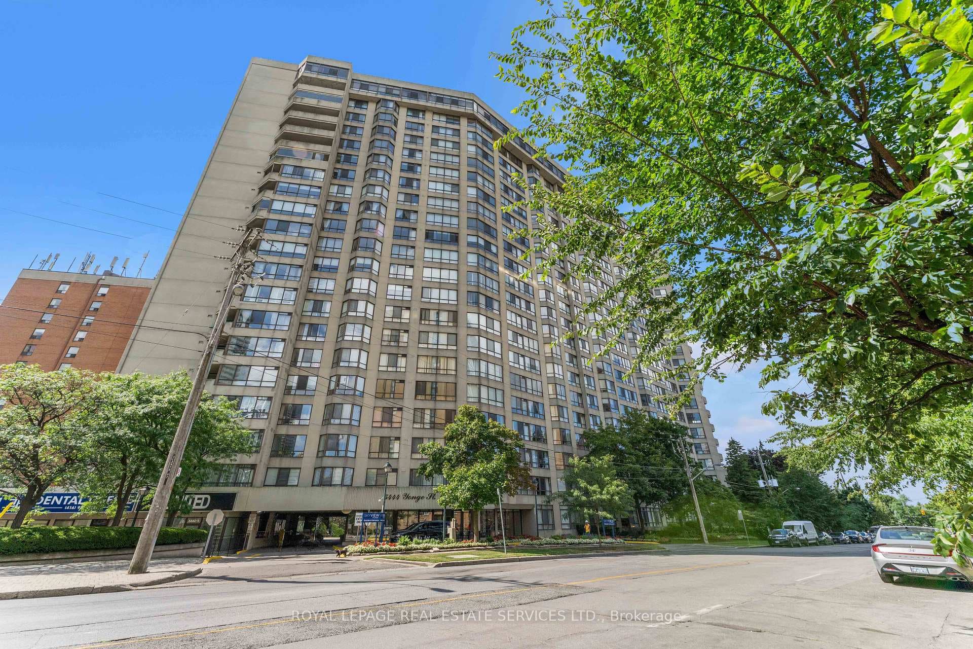 5444 Yonge Street Unit 1711, Thornhill / Willowdale, ON M2N 6J4 - Photo 1