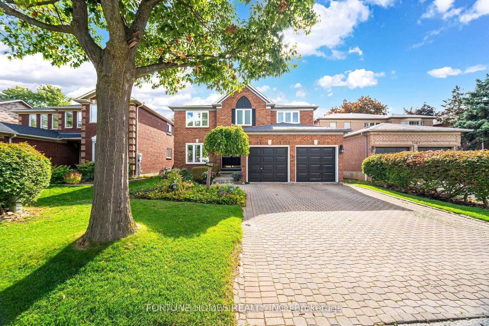 3704 Ketchum Court, Mississauga, ON L5L 4S4 - Photo 1