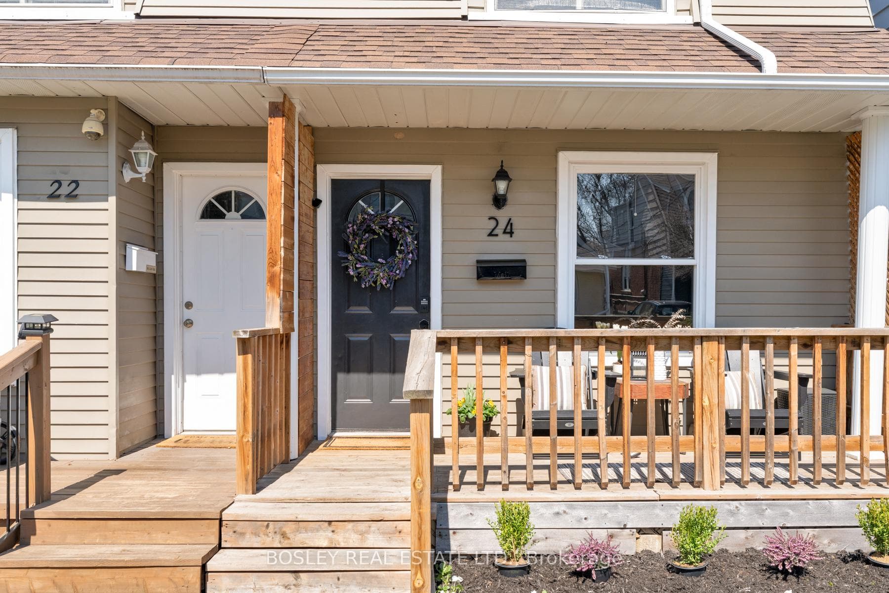 24 Queensdale Avenue, Danforth / East York, ON M4J 1X9 - Photo 1