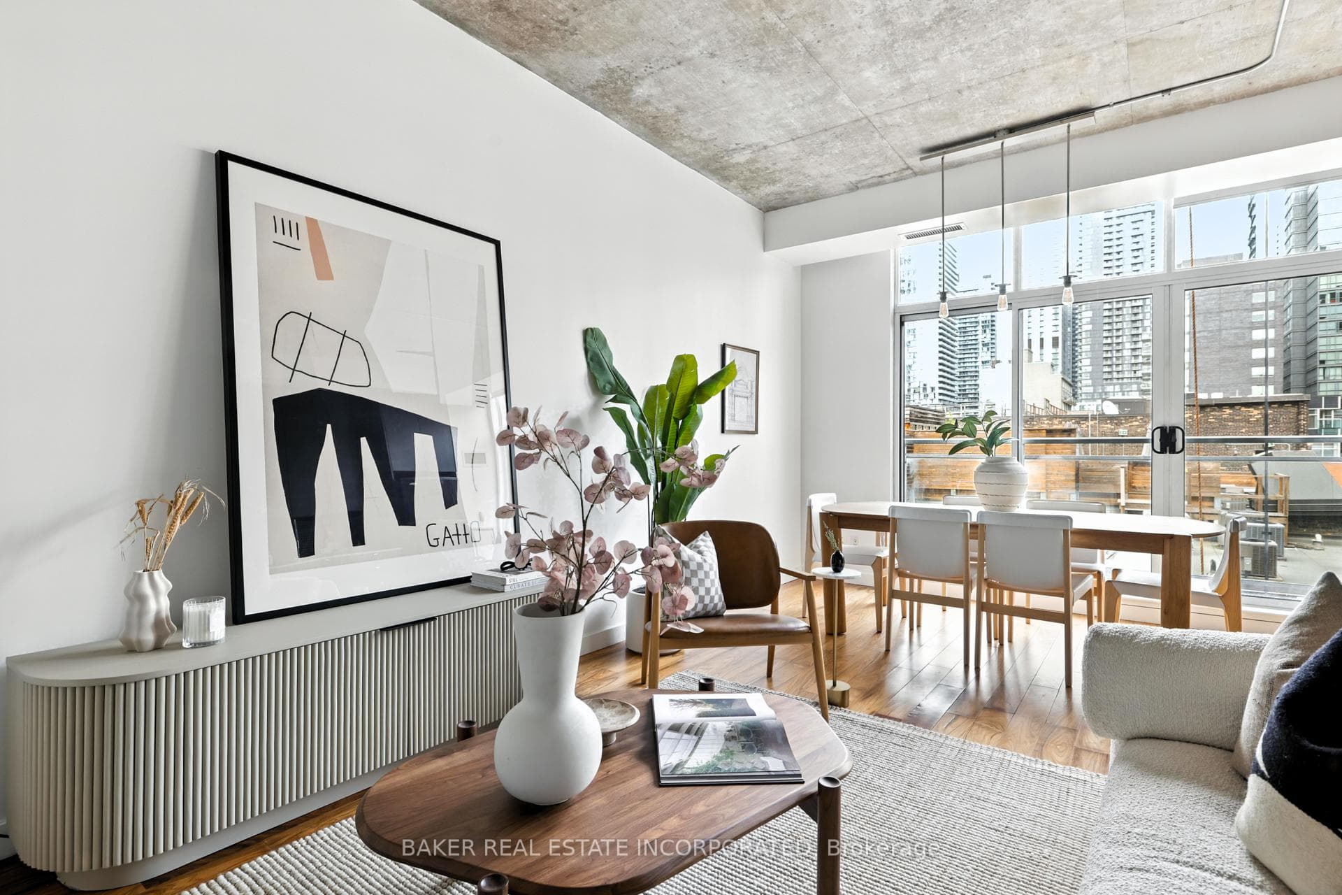 23 Brant Street Unit 601, Downtown Toronto / Waterfront, ON M5V 2L5 - Photo 1