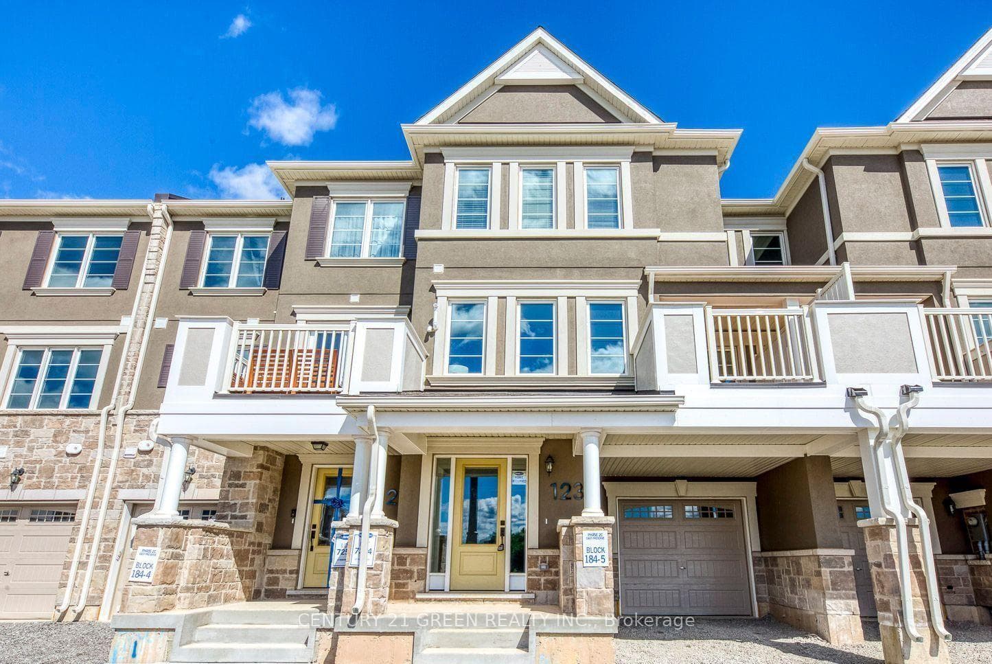 123 Toucan Trail, Oakville, ON L6H 7C8 - Photo 1