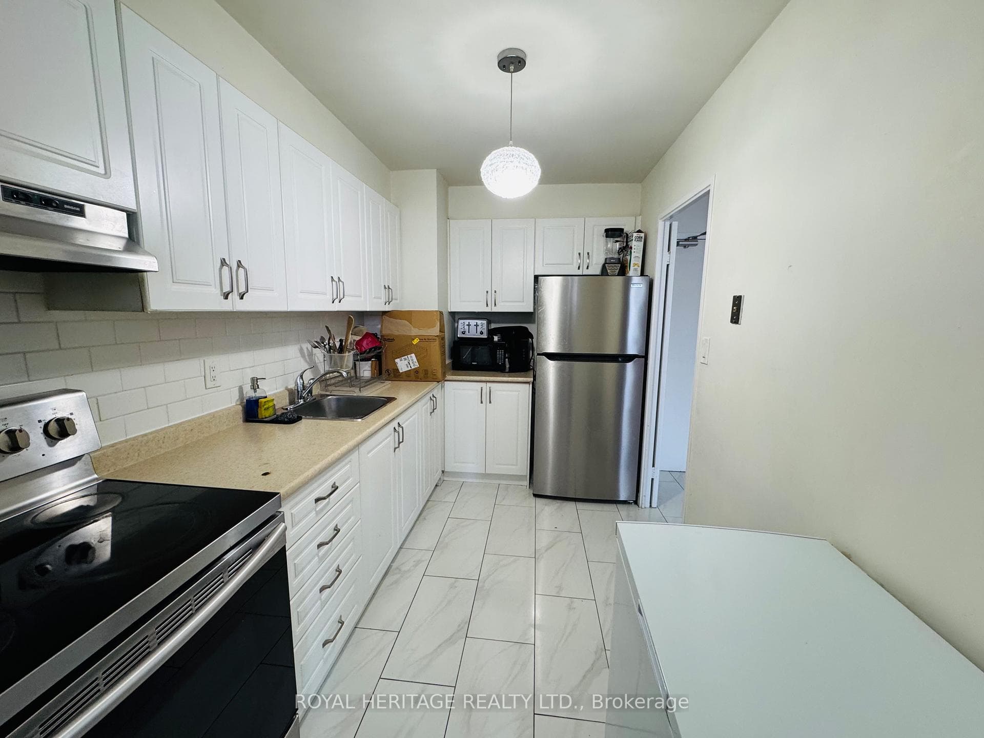 1 Massey Square Unit 314, Danforth / East York, ON M4C 5L4 - Photo 1