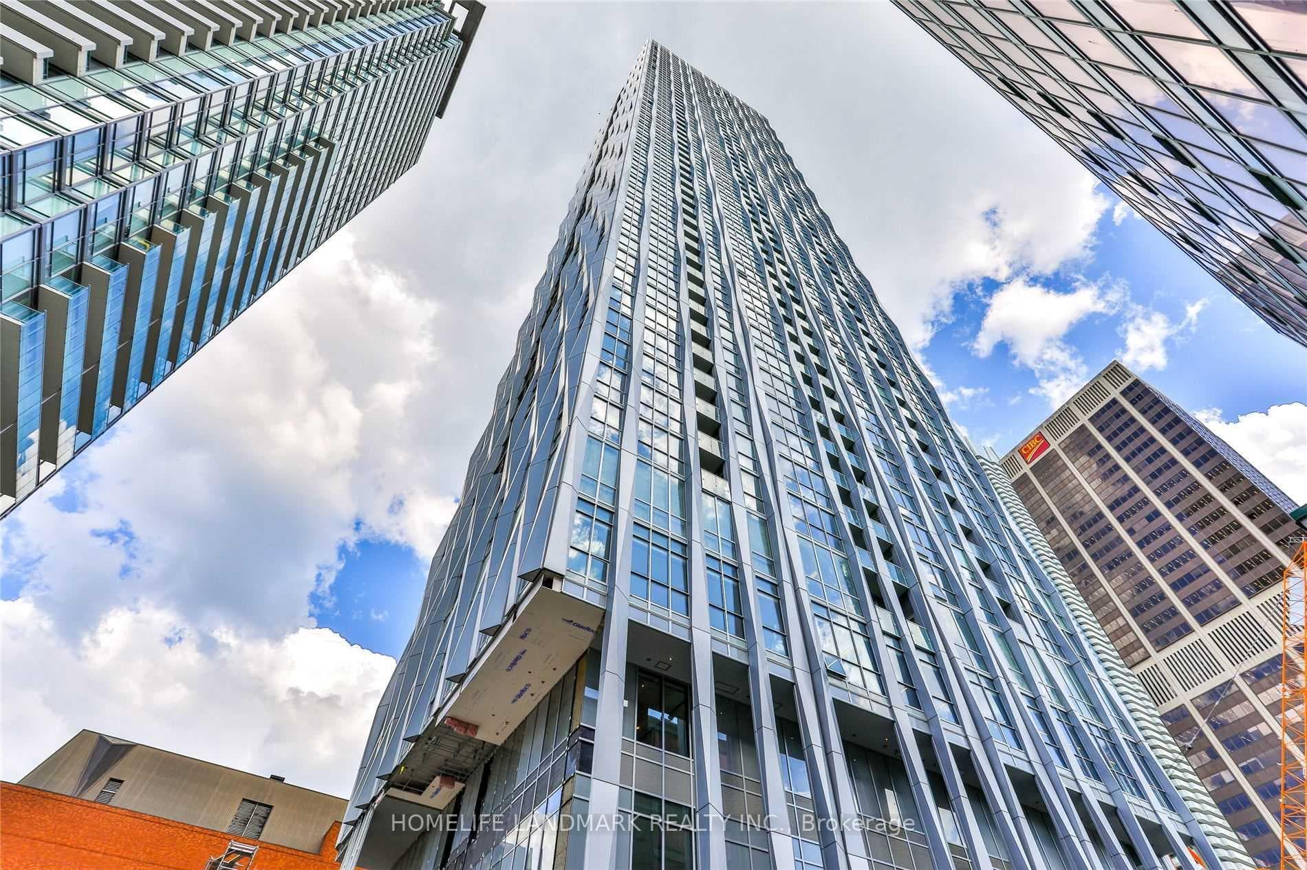 1 Yorkville Avenue Unit 1202, Annex / Yorkville / Summerhill, ON M4W 0B1 - Photo 1