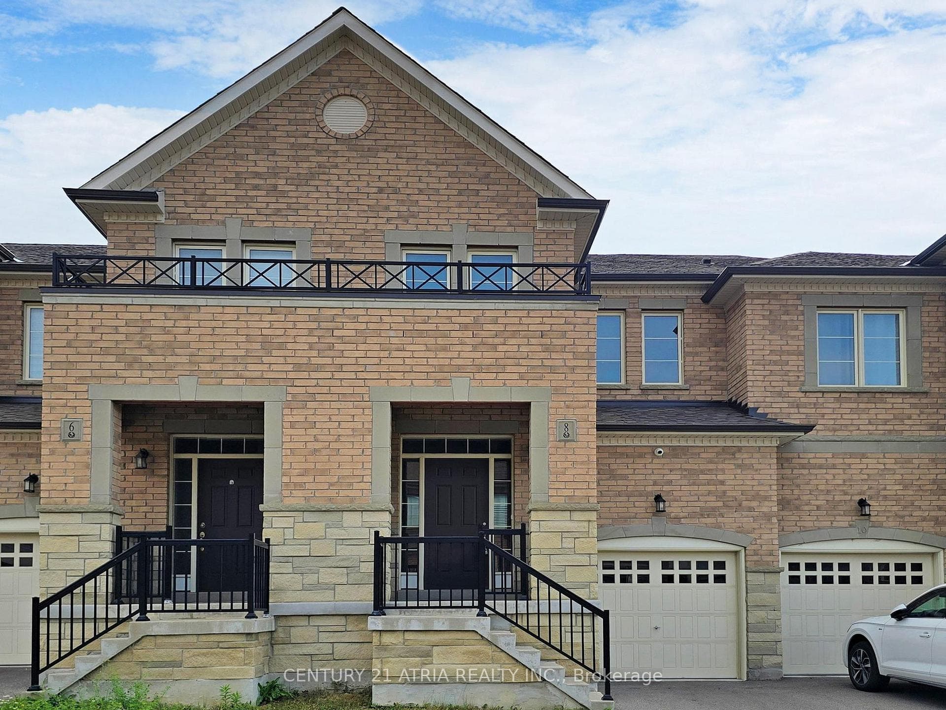 8 Moonseed Lane, Richmond Hill, ON L4E 1E7 - Photo 1