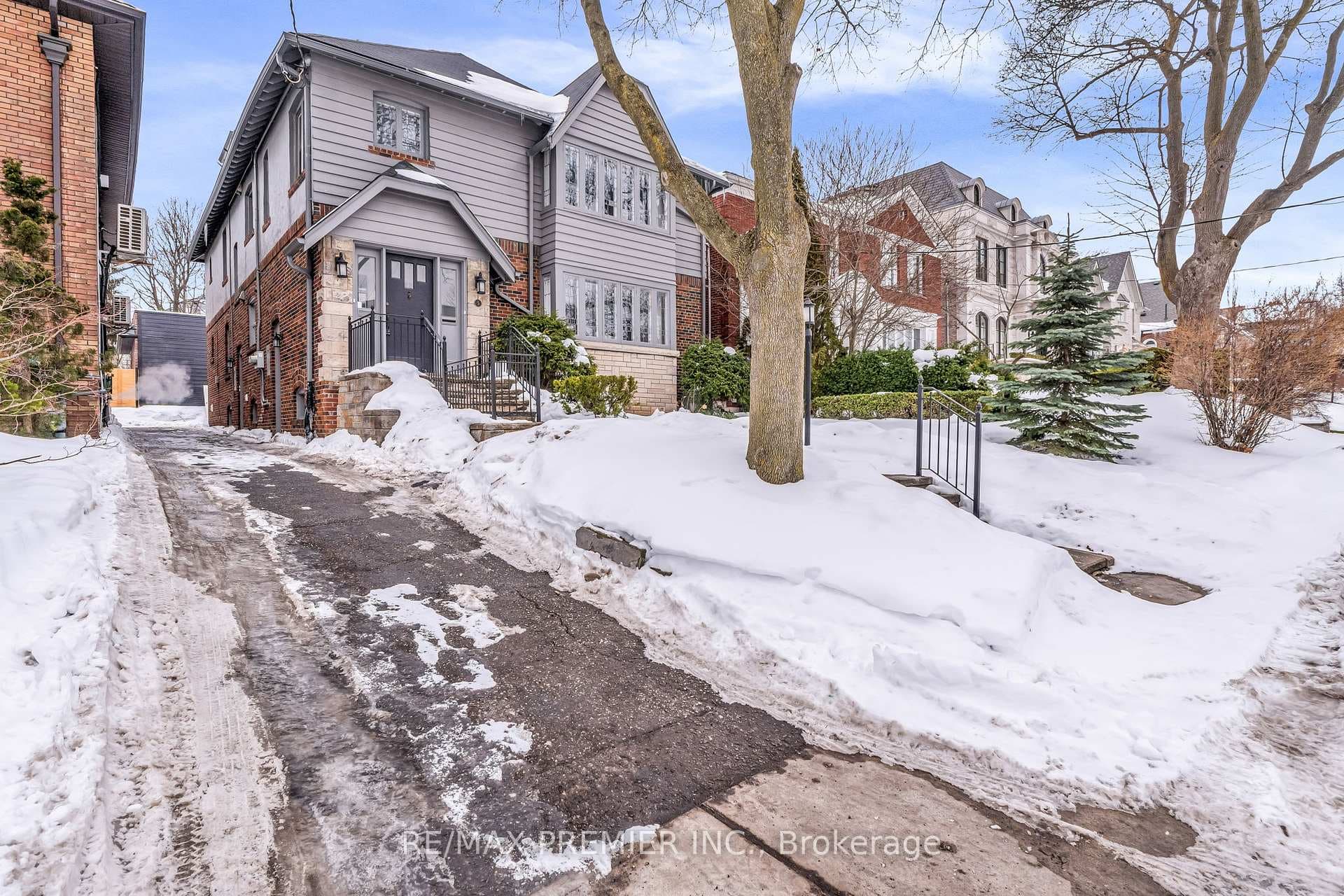 5 Killarney Road Unit 2nd Floor, Forest Hill / Deer Park, ON M5P 1L7 - Photo 1