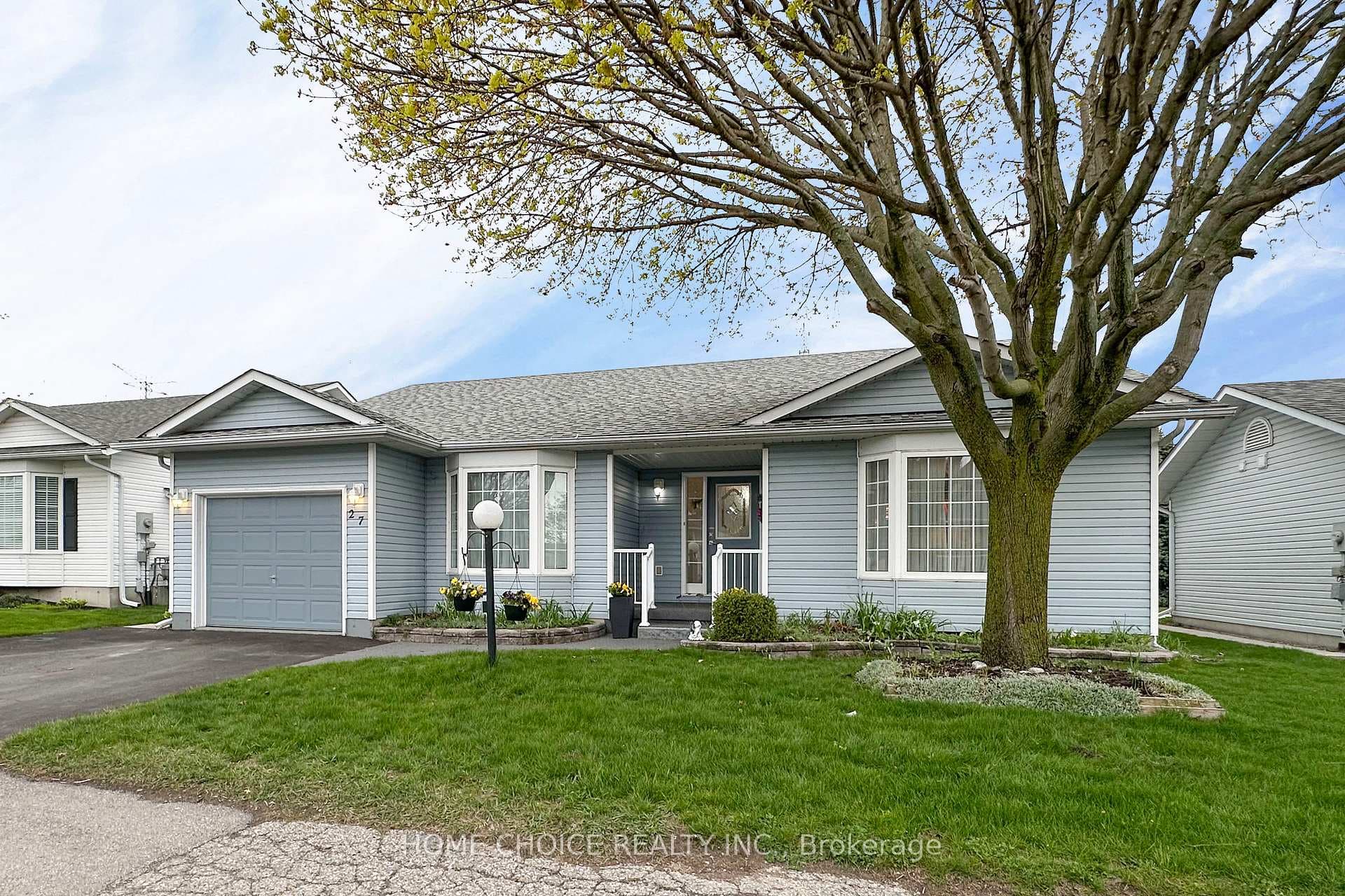 27 Niagara Trail, Clarington, ON L1B 1A2 - Photo 1