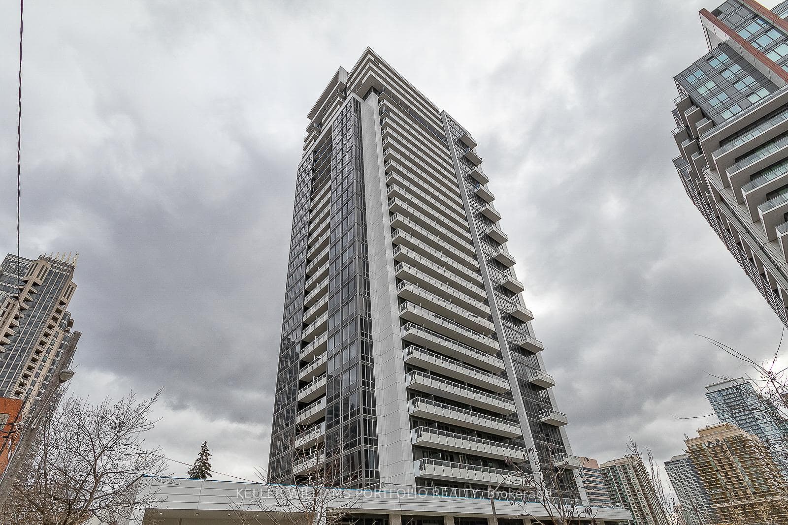 75 Canterbury Place Unit 2805, Thornhill / Willowdale, ON M2N 0L2 - Photo 1