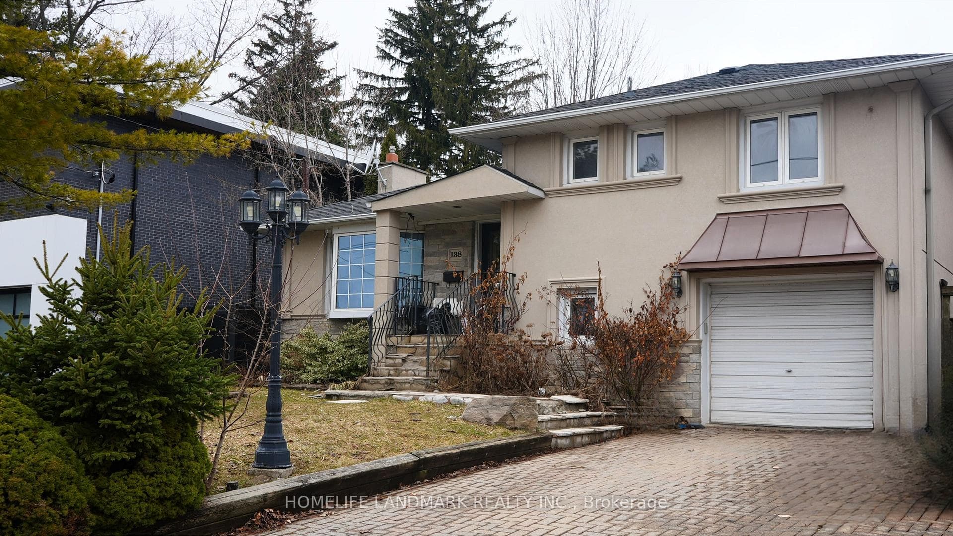 138 NEWTON Drive, Willowdale / Newtonbrook, ON M2M 2N3 - Photo 1