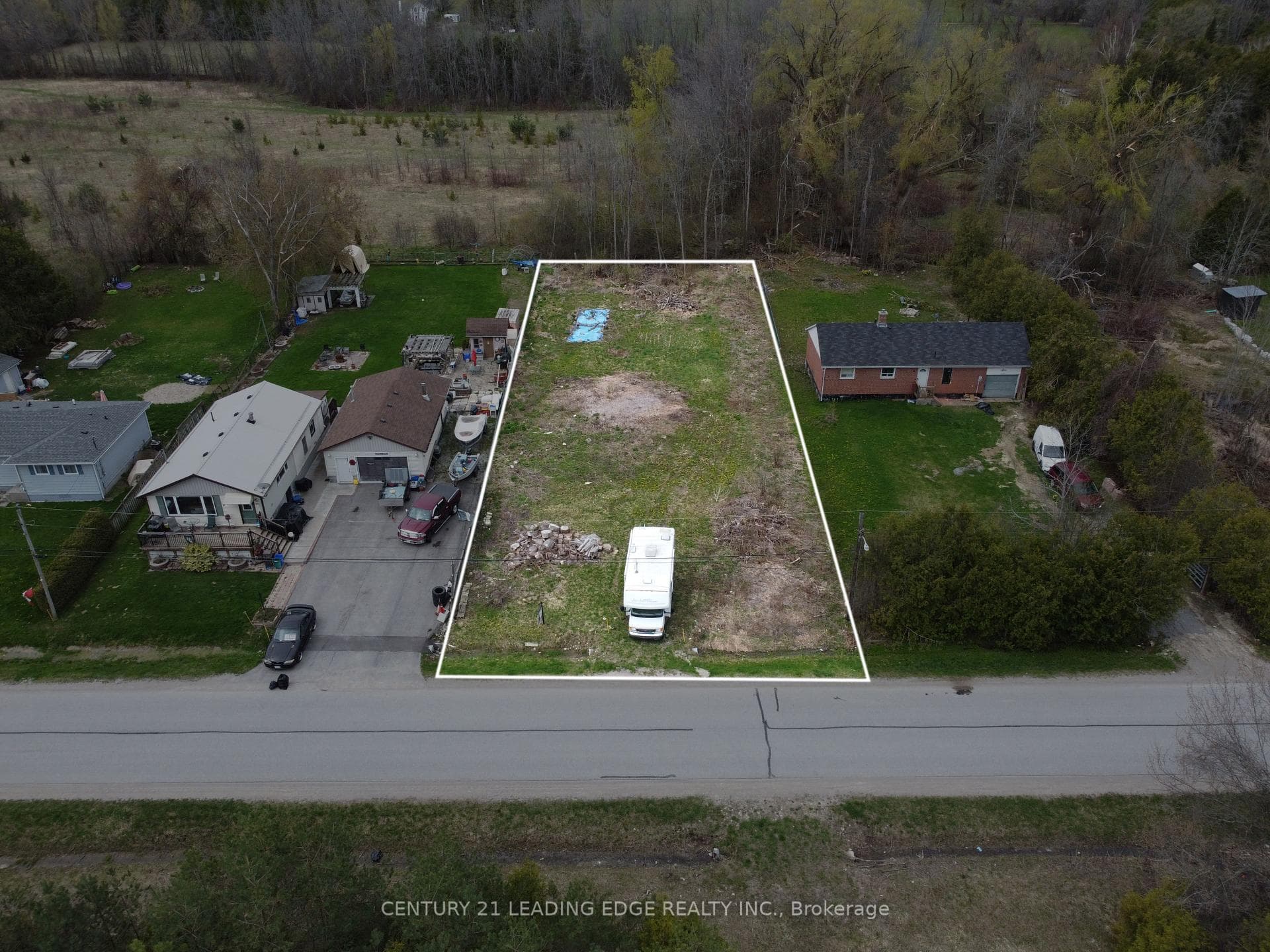 166 Virginia Boulevard, Georgina, ON L0E 1R0 - Photo 1