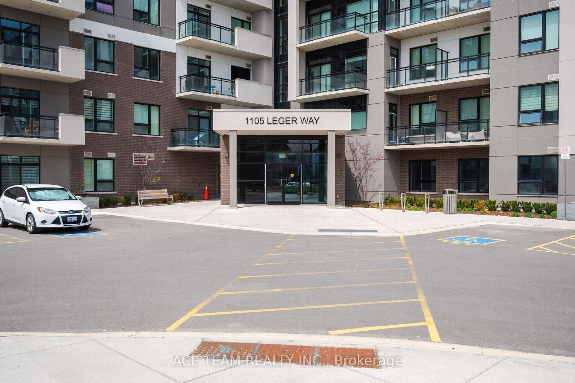 1105 Leger Way Unit 133, Milton, ON L9E 1K7 - Photo 1