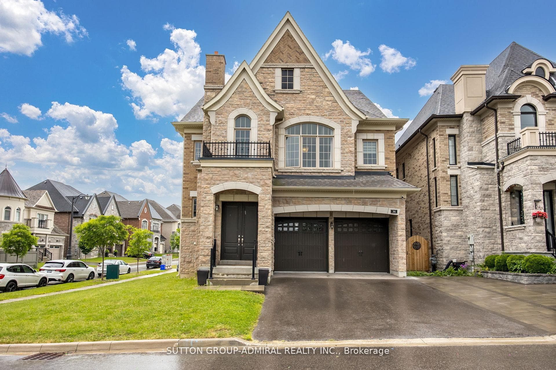 36 Hurst Avenue, Vaughan, ON L5A 4Y5 - Photo 1