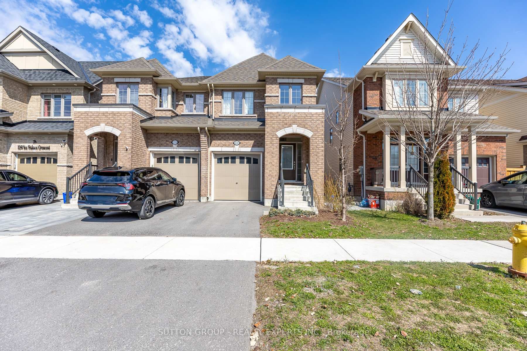 130 Ice Palace Crescent, Oshawa