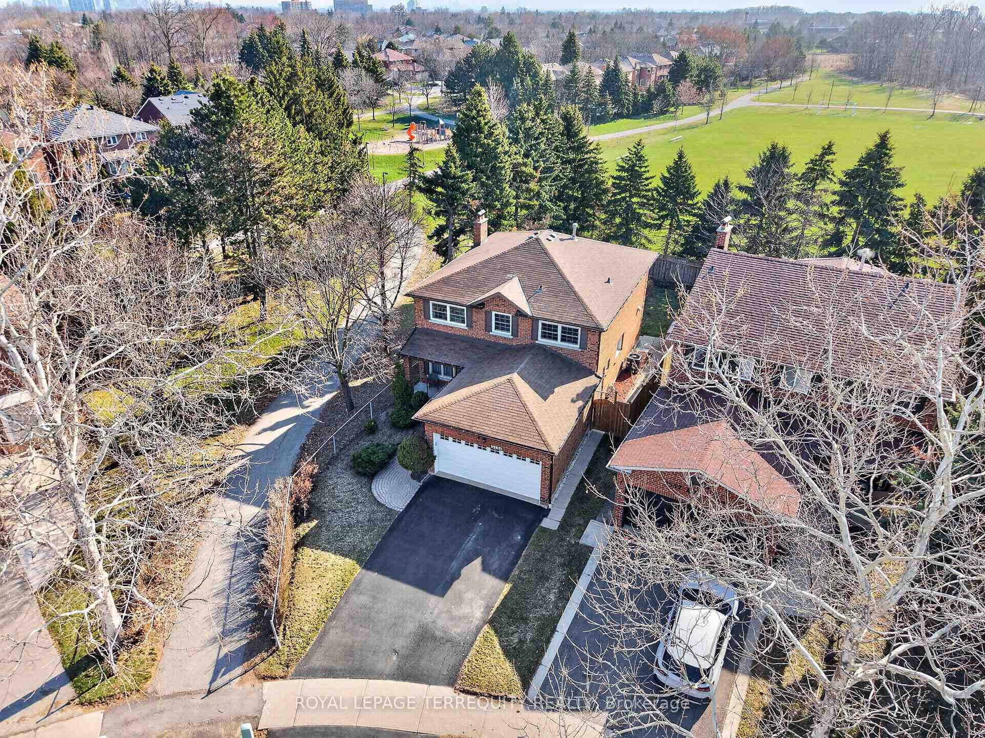 3591 Kelso Crescent, Mississauga, ON L5L 4R9 - Photo 1