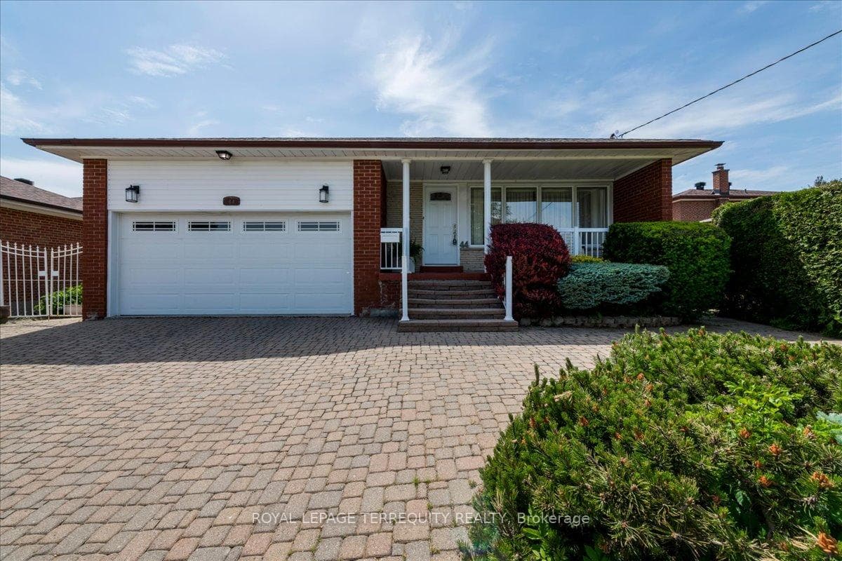 44 Margaret Avenue, Hillcrest Village / Bayview Village, ON M2J 4C3 - Photo 1