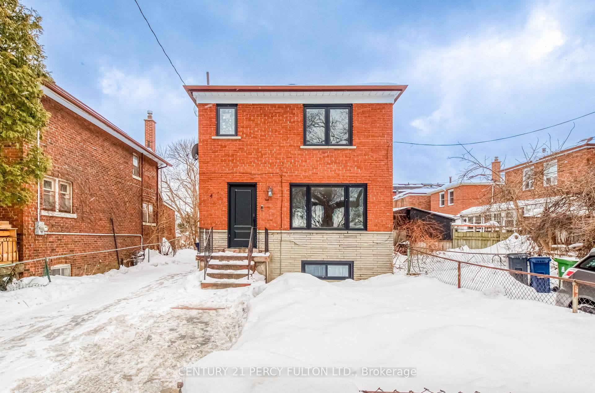 194 Kennedy Road, Birch Cliff / Cliffside, ON M1N 3P3 - Photo 1
